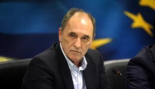 Σταθάκης για πρώτη κατοικία: Ομπρέλα προστασίας μέχρι το τέλος του 2018