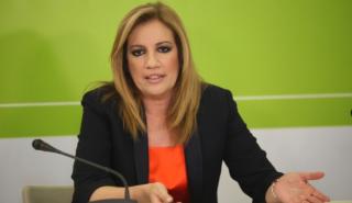 Γεννηματά: Είναι ρετρό πολιτική να είσαι κολλημένος με την εξουσία