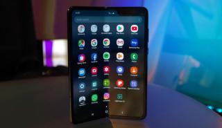 Αναβάλλεται η διάθεση του Galaxy Fold μετά τα προβλήματα στην οθόνη