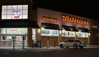 Walgreens: Πιο απαισιόδοξη για τα κέρδη καθώς συρρικνώνεται η ζήτηση για εμβόλια και τεστ covid