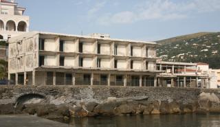 Σε ηλεκτρονικό πλειστηριασμό τρία Ξενία από την ΕΤΑΔ