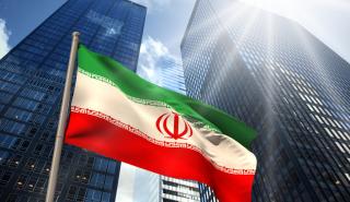 Ρωσία και Ιράν γυρνούν την πλάτη στο δολάριο: Με τα δικά τους νομίσματα οι διμερείς εμπορικές συναλλαγές