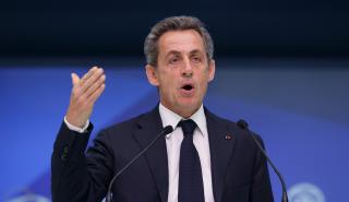 Σαρκοζί για τις εναντίον του κατηγορίες: Συκοφαντίες!