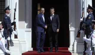 Μακρόν σε Τσίπρα: «Τα καταφέραμε!»
