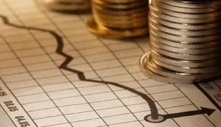 Χαμηλά 20ετίας και 37ετίας για ευρώ, στερλίνα - Σε λεπτό πάγο τα ομόλογα