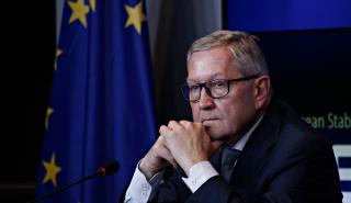 Ρέγκλινγκ: Η ελληνική κυβέρνηση βρίσκεται στη σωστή κατεύθυνση