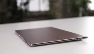 Galaxy Book S: To νέο laptop της Samsung με μπαταρία που διαρκεί όλη μέρα