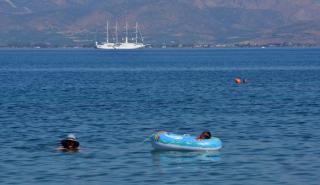 Καιρός: «Επιμένουν» τα 40αρια – Ισχυροί βοριάδες στο Αιγαίο