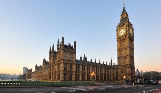 Brexit: Ίδια δίδακτρα με τους Βρετανούς θα έχουν οι φοιτητές που προέρχονται από την ΕΕ