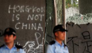 Κίνα: Συλλήψεις στο Χονγκ Κονγκ κατά τη σημερινή 34η επέτειο της αιματηρής καταστολής στην πλατεία Τιενανμέν του Πεκίνου