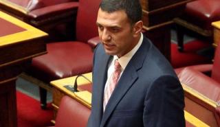 Κικίλιας: Αυστηρή απαγόρευση καπνίσματος στις παιδικές χαρές