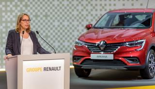 Μια γυναίκα στο «τιμόνι» της Renault