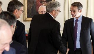 Γιατί ο Μητσοτάκης επιμένει στην οικονομική ατζέντα - Αναμονή για νέα καλά μαντάτα