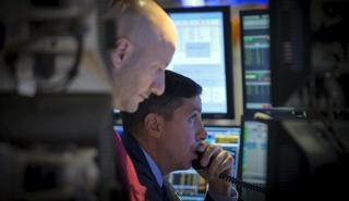 Μεικτές τάσεις στη Wall Street
