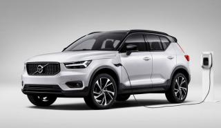 «Πρωταθλητές» οι Έλληνες οδηγοί στα υβριδικά αυτοκίνητα