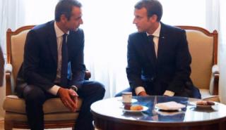 Η «μεσαία» τάξη στο τραπέζι Μητσοτάκη - Μακρόν