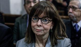 Κ. Σακελλαροπούλου: Σήμερα πενθούμε τον πανέλληνα και οικουμενικό δημιουργό Μίκη