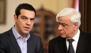 Γιατί επιμένει ο Τσίπρας για Παυλόπουλο