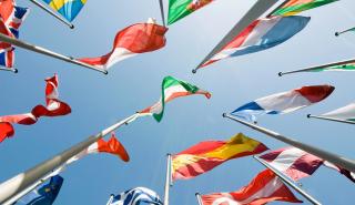 Ευρωζώνη: Επιβραδύνθηκε ο ρυθμός οικονομικής ανάπτυξης το δ' τρίμηνο