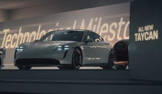 Επέστρεψε στο Super Bowl η Porsche μετά από 23 χρόνια απουσίας (vid)