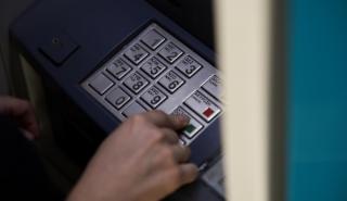Στο τραπέζι οι παρατάσεις για επιστρεπτέα, πάγιες δαπάνες και χρέη πανδημίας