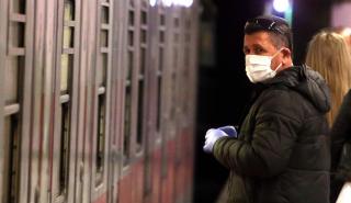 CDC: Καλεί το ένα τρίτο των Αμερικανών να «ξαναβάλουν» τη μάσκα