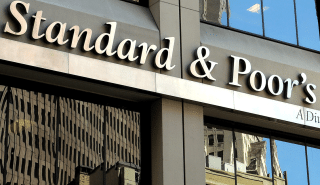 S&P Global Ratings: Αβέβαιη η επιτυχία του «Ηρακλή» λόγω κορονοϊού