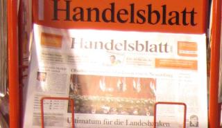 Handelsblatt: Χρειάζονται γρήγορες λύσεις για να απαλλαγούν από τα κόκκινα δάνεια οι ελληνικές τράπεζες