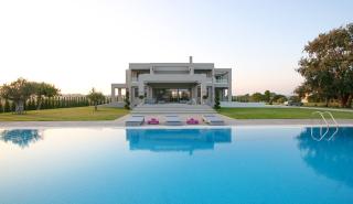 Πόσο επικίνδυνες είναι οι πισίνες στην μετάδοση του κορονοϊού