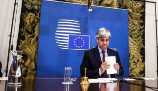 Μεσολαβήσεις και διαβουλεύσεις για τη γεφύρωση των διαφορών πριν το Eurogroup