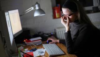 ΓΣΕΕ: Ένας στους τρεις εργαζόμενους άλλαξε σχέση εργασίας λόγω κορονοϊού