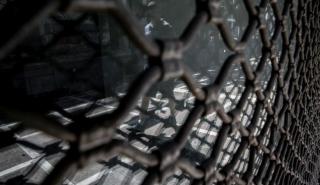 Σε σπιράλ θανάτου οι μικρομεσαίες επιχειρήσεις