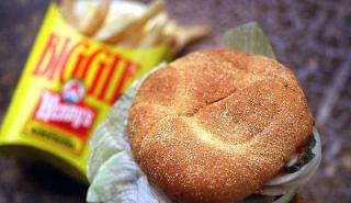 Οι αλυσίδες εστίασης που δεν «άντεξαν» στην Ελλάδα