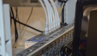 Δημιουργήθηκε η ταχύτερη σύνδεση στο Internet - Κατεβάζει όλο το Netflix σε ένα δευτερόλεπτο