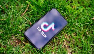 Το TikTok «διώχνει» τους χρήστες που ασχολούνται με τα κρυπτονομίσματα