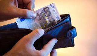 Συρεγγέλα: Αυξημένο κατά 1,5 δισ. ευρώ το διαθέσιμο εισόδημα των πολιτών το 2025