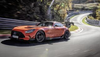 Η Mercedes-AMG GT Black Series έσπασε τα χρονόμετρα στο Νίρμπουργκρινγκ (pics & vid)