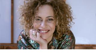 Η Μαρία Λαμπράκη αναλαμβάνει νέα Marketing & Sales Support Manager της Avon Ελλάδος