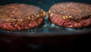 Η βιομηχανία τροφίμων στρέφεται στην παραγωγή κρέατος χωρίς... κρέας