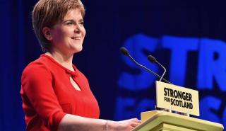 Σκωτία: Η πρωθυπουργός Στέρτζον «υπόσχεται» επενδύσεις 22 δισ. σε περίπτωση ανεξαρτησίας