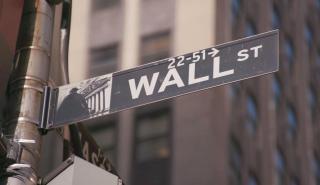 Θετικά υποδέχεται τη συμφωνία για το Brexit η Wall Street