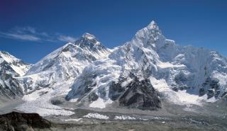 Νεπάλ: Τα σκουπίδια του Έβερεστ γίνονται ... τέχνη