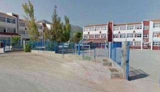 Ανοίγουν Γυμνάσια και Λύκεια τη Δευτέρα - Τι θα γίνει στις «κόκκινες» περιοχές