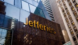 Jefferies: Ολοταχώς προς υψηλότερα επίπεδα οι ελληνικές τράπεζες - Νέες τιμές στόχοι - Κορυφαία επιλογή η Εθνική