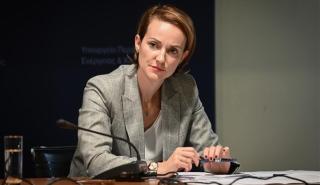 Α. Σδούκου: Υπό εξέταση επτά βελτιώσεις στο πρόγραμμα «Κινούμαι Ηλεκτρικά»