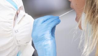 Έγκριση έλαβε από τον FDA τεστ για τον κορονοϊό που γίνεται στο σπίτι