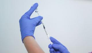 «Πέρασε» στην Αυστρία ο υποχρεωτικός εμβολιασμών των ενηλίκων - Εφαρμογή από την 1η Φεβρουαρίου