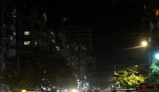 Μιανμάρ: Πυροβολισμοί σε κέντρο πολιτισμού των ΗΠΑ 