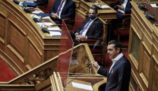 Μητσοτάκης - Τσίπρας σήμερα στη Βουλή με φόντο χάρτες και δημοσκοπήσεις
