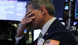 Wall Street: Νευρικότητα στην αρχή της εβδομάδας - Προς το χειρότερο α' εξάμηνο εδώ και δεκαετίες